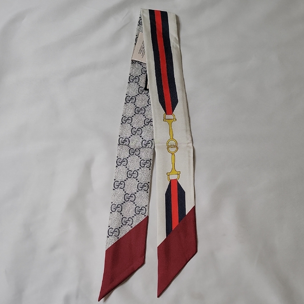 Gucci Red Navy White GG Logo Silk Twilly Scarf